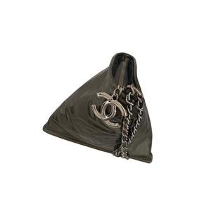 Chanel Olive Patent Pyramid Clutch – Treasures of NYC
