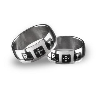 Romeo and Juliet Ring