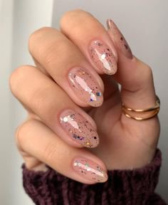 glittery nails