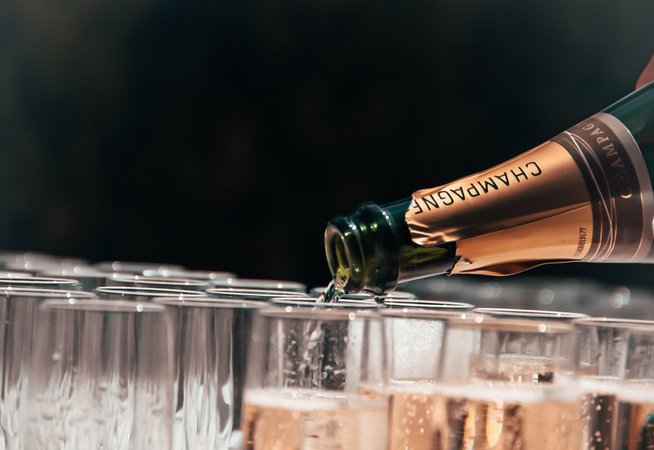 Best 100+ Champagne Pictures | Download Free Images on Unsplash