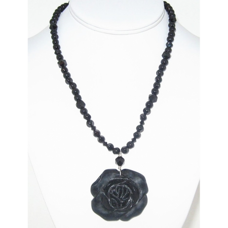 Black Onyx Flower Beaded Necklace