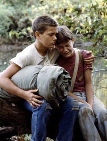 One of the most moving scenes ever. River Phoenix and Will Wheaton in Stand By Me.: True Friendship, Books Movies, Movies Tv, Best Friends, Favorite Movies, Stand By Me, River Phoenix Movies, Wil Wheaton