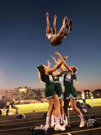 highschool cheerleading discovered by tiannah marie 🤍