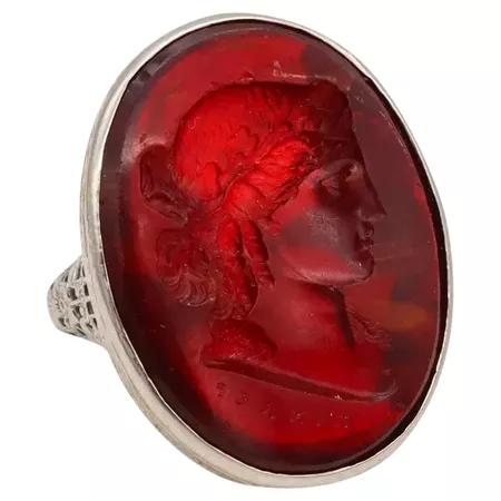 1790's carved amber ring