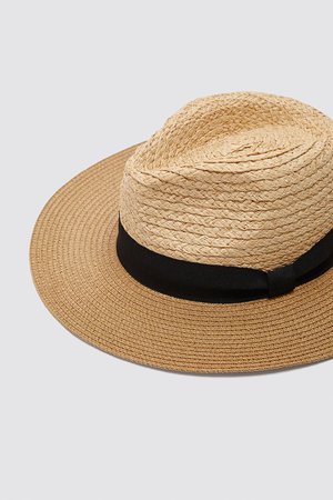 HAT WITH CONTRAST BAND | ZARA India