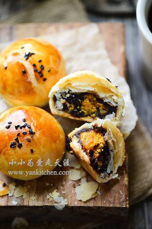 Walnut and Red Bean Paste Steamed Buns
