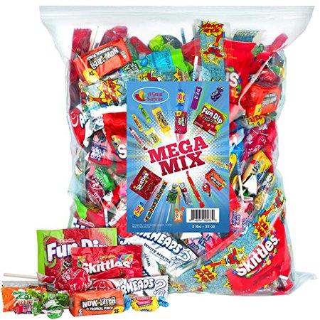 Amazon.com : Assorted Candy Party Mix, 2 LB Bulk Bag - Holiday Candy Bulk - Sour Power Belts, Fun Size Skittles, Top Box Pop Taffy Pops, Fun Dip, and Much More! : Grocery & Gourmet Food