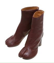 Maison Margiela brown tabi boots