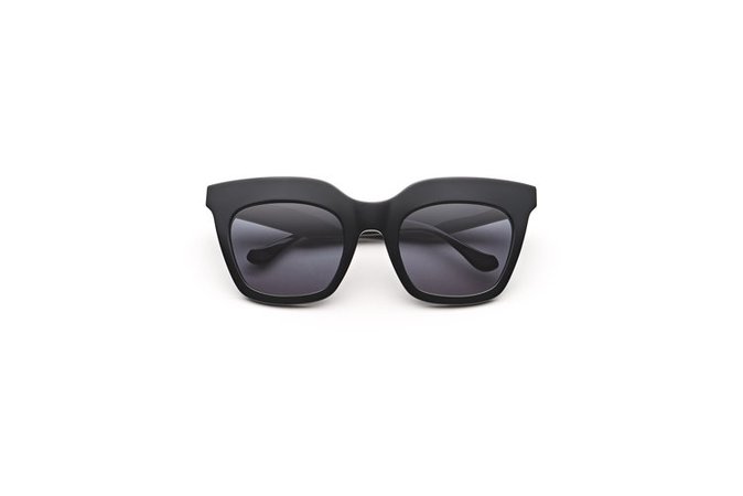 EVIL WOMAN Sunglasses: Gemma Styles' Designer Sunglasses Designer Sunglasses | baxter + bonny