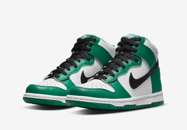 green Nike dunks