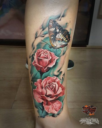 Rose-and-butterfly-leg-tattoo-106.jpg (600×750)