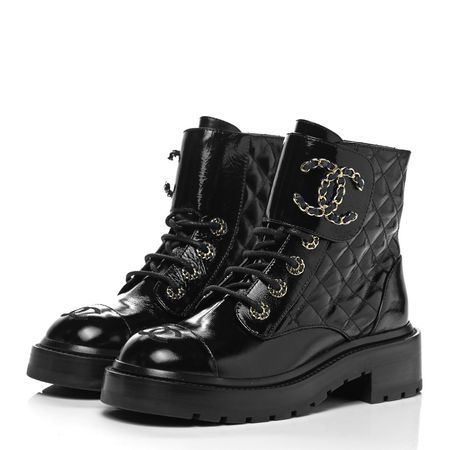 CHANEL Shiny Calfskin Quilted Lace Up Combat Boots 35.5 Black 917972 | FASHIONPHILE