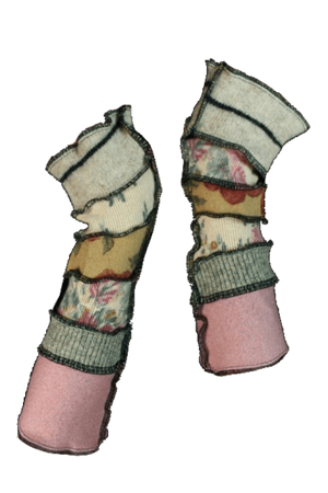 cias pngs // patchwork hand warmers
