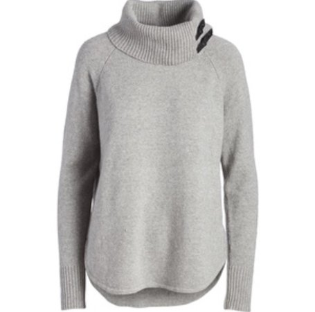 Uniqlo wool sweater