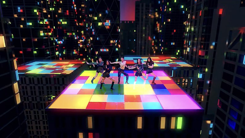 ‘Get Loud’ MV - Dance Scene