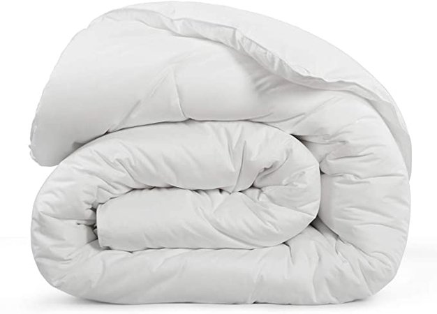 Amazon.com: Abakan Luxury Down Alternative Comforter Full Size 100% Cotton Cover-Soft Fluffy,Stand Alone Bedding Comforter,Lightweight,Hypo-allergenic,Hotel Quality Quilted with 4 Corner Tabs,82x86 inch-White: Home & Kitchen