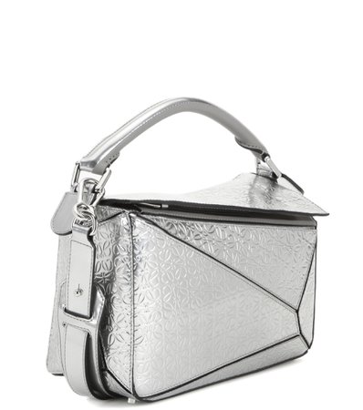 loewe-puzzle-small-metallic-leather-shoulder-bag-product-2-554618805-normal.jpeg (1911×2160)