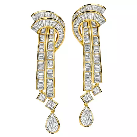 18kt Yellow Gold Earrings 3ct Pear, 7.6ct Baguette, 1.2ct Square Diamonds Estate For Sale at 1stDibs