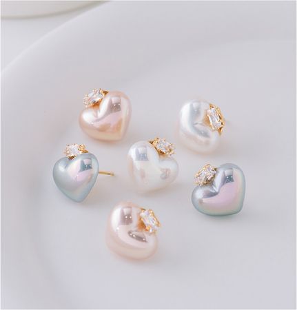 SOO & SOO Milky Aurora Heart Earrings | Earrings for Women | KOODING