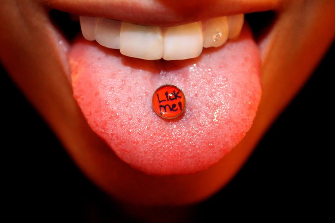 tongue piercing