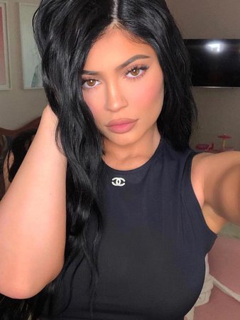Kylie Jenner makeup - Google Search