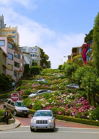 Lombard Street in San Francisco, USA (by... - It's a beautiful world