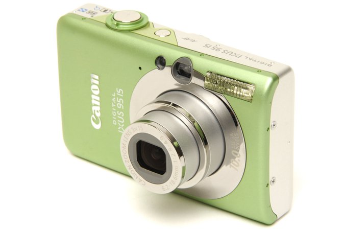 Good Gear Guide
Canon IXUS 95