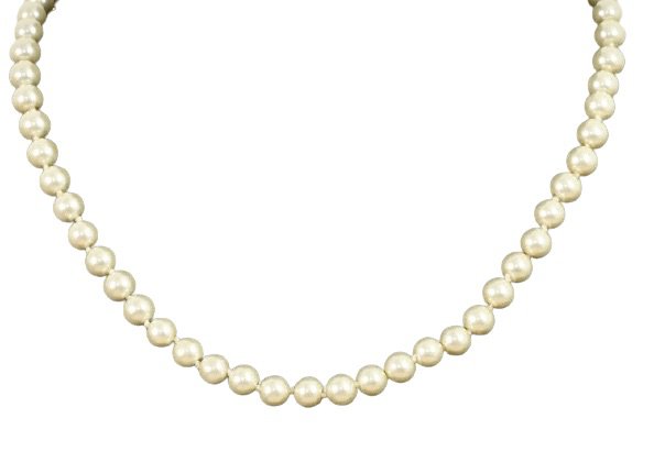 vintage glass pearl necklace