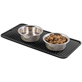 mDesign Silicone Pet Food & Water Bowl Feeding Mat for Dogs - 16" x 12.5", Large, Black: Amazon.ca: Home & Kitchen