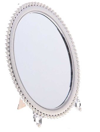 mirror with pearls