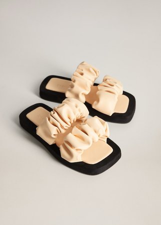 Ruched strips sandals - Women | Mango USA cream