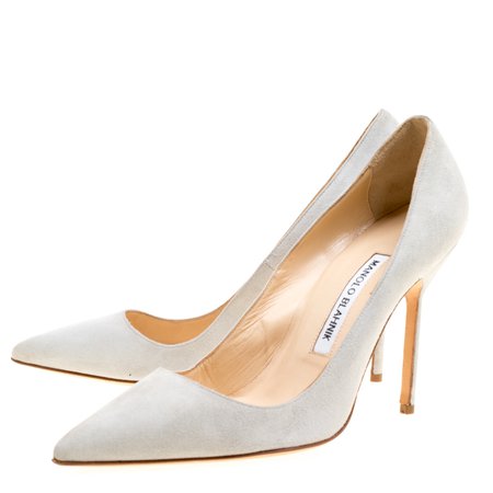 Buy Manolo Blahnik Light Grey Suede BB Pointed Toe Pumps Size 37.5 163025 at best price | TLC