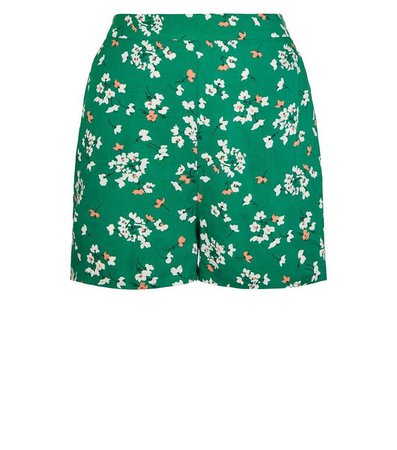 Petite Green Floral Lightweight Shorts | New Look