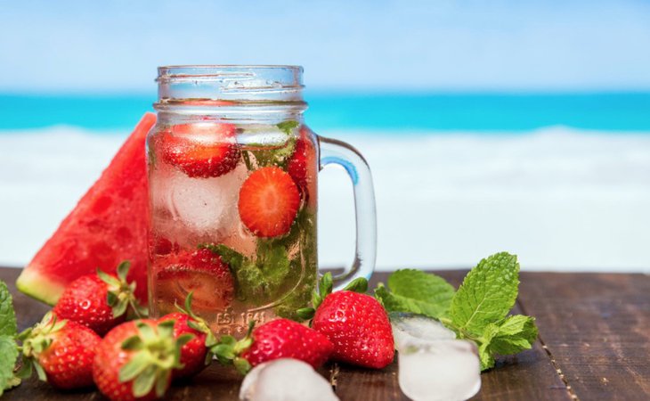 strawberry and watermelon water