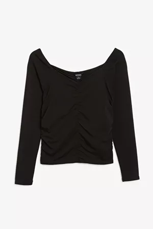 Ruched long-sleeve top - Black - T-shirts - Monki WW
