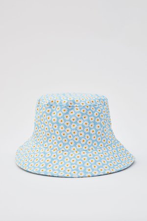 Blue bucket hat with daisies - pull&bear
