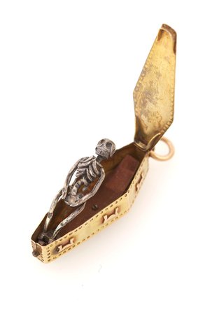 18th century gold memento mori pendant