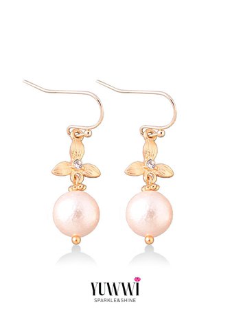 Flower petals pearl earrings - YUWWI