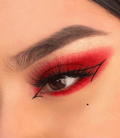 red makeup