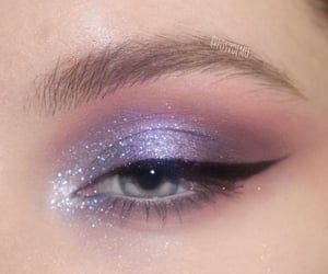 Glitter/Shimmery Lilac Eye Makeup w/ Eye Liner
