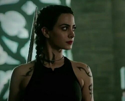 isabelle lightwood braid hair - Google Search