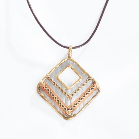 Mixed Metal Diamond-Shaped Pendant Necklace | Mixed Metal Necklace | Uno Alla Volta