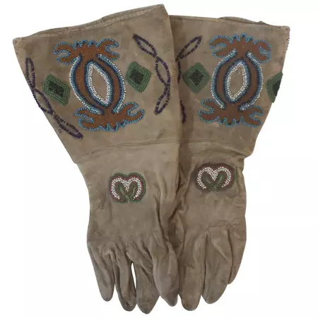 19th Century Native American Beaded Gloves, likely for a woman. For Sale at 1stDibs | native american gloves, native american beaded mittens