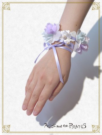 Hydrangea Ribbon Wrist Bouquet - Alice and the Pirates