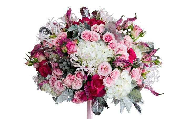 Simply stunning pink and white bouquet idea with roses and hydrangeas.