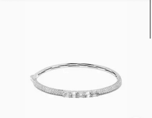 silver bracelate