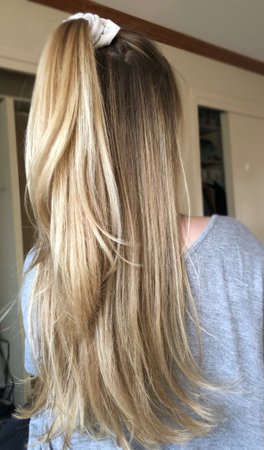 White blonde brown roots balayage updo ponytail summertime makeup straight hair soft blonde | Balayage hair blonde, Honey blonde hair, Ombre hair blonde