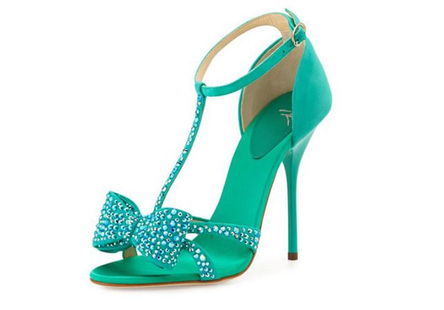 Shoe Kryptonite | Giuseppe Zanotti green suede crystal bow sandals > Shoeperwoman