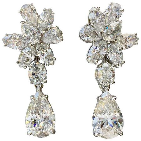 GIA Certified Pear Shape Diamond Drop Earrings For Sale at 1stdibs