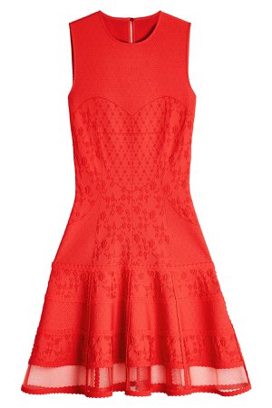 Embroidered Mini Dress with Tulle Gr. M